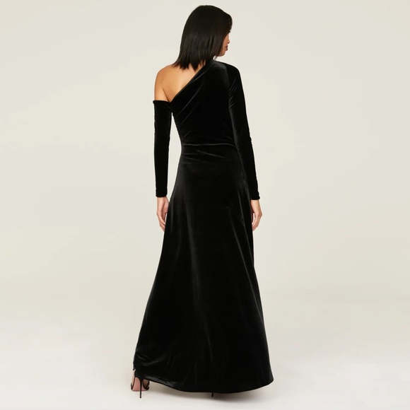 Donna Karan New York asymmetric long sleeve velvet gown - Picture 3 of 10